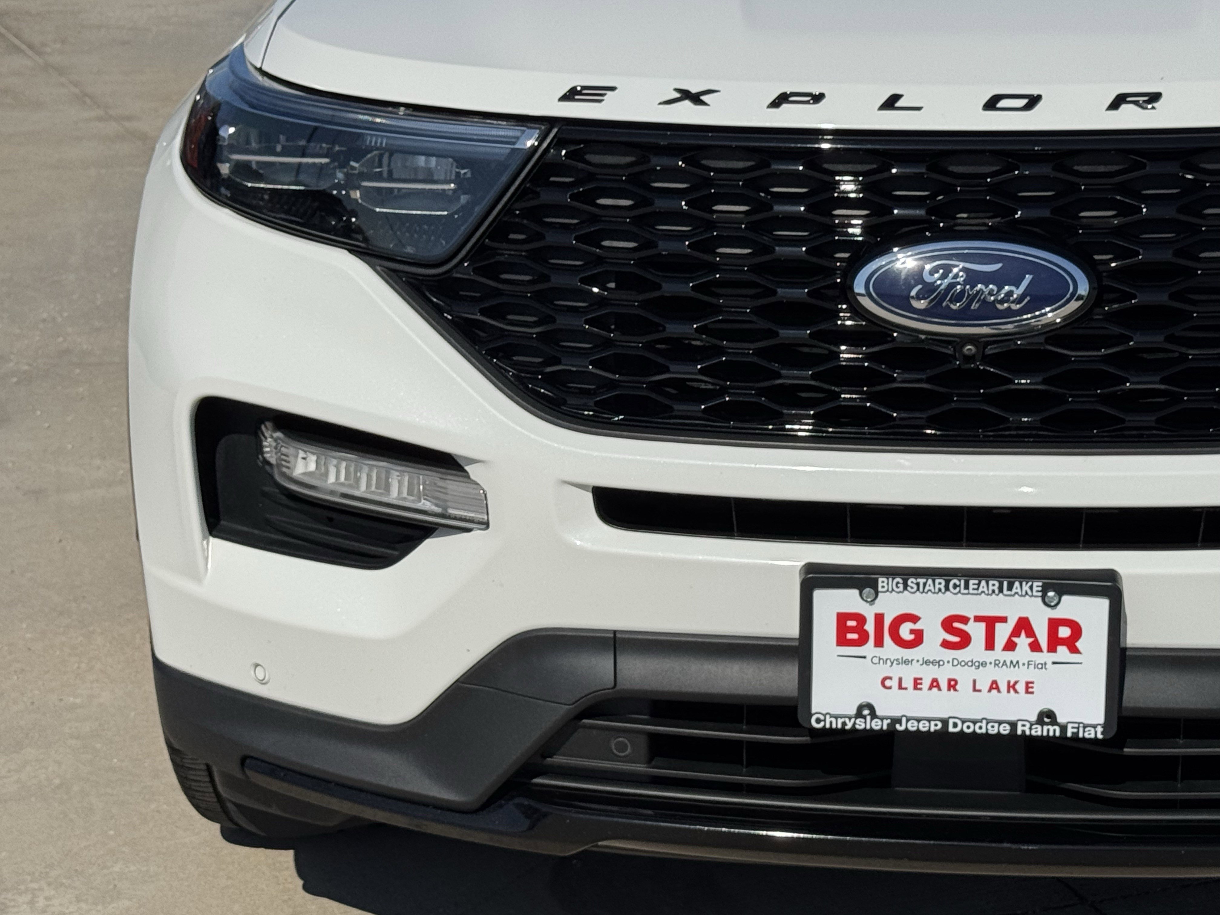 Used 2022 Ford Explorer ST w/ Equipment Group 401A AWD/4WD image 6