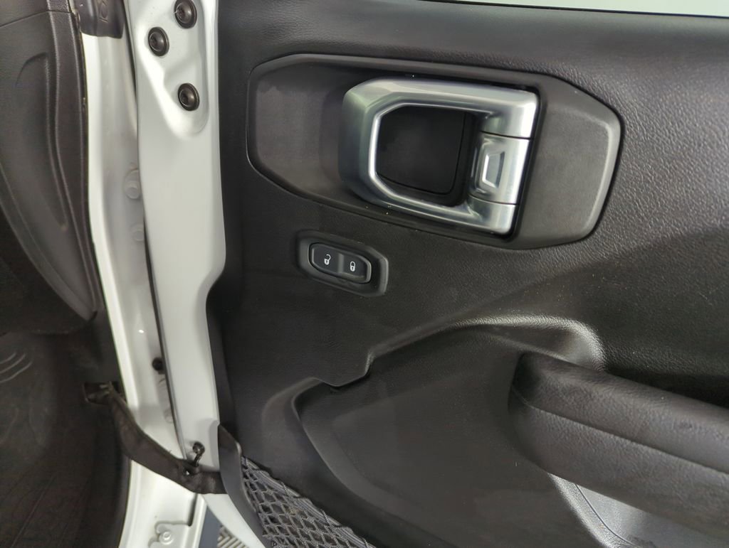 Used 2022 Jeep Gladiator Willys image 33