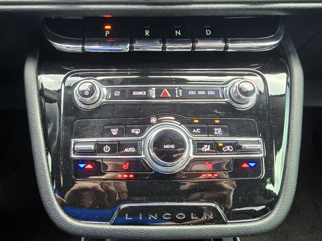 Used 2022 Lincoln Corsair Reserve image 18