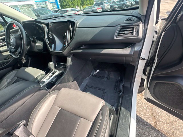 Certified 2024 Subaru Ascent Onyx Edition w/ Popular Package Onyx AWD/4WD image 18