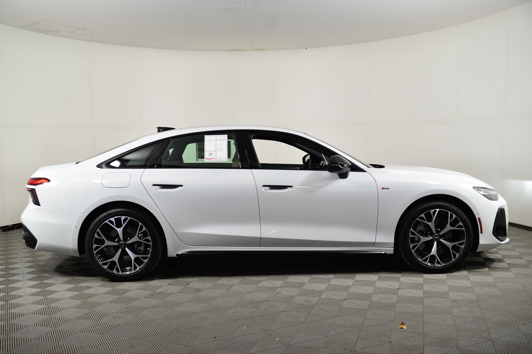 New 2026 Audi A6 Premium Plus image 7
