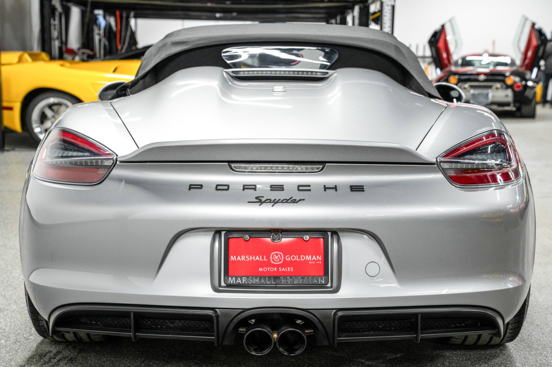 Used 2016 Porsche Boxster Spyder image 39