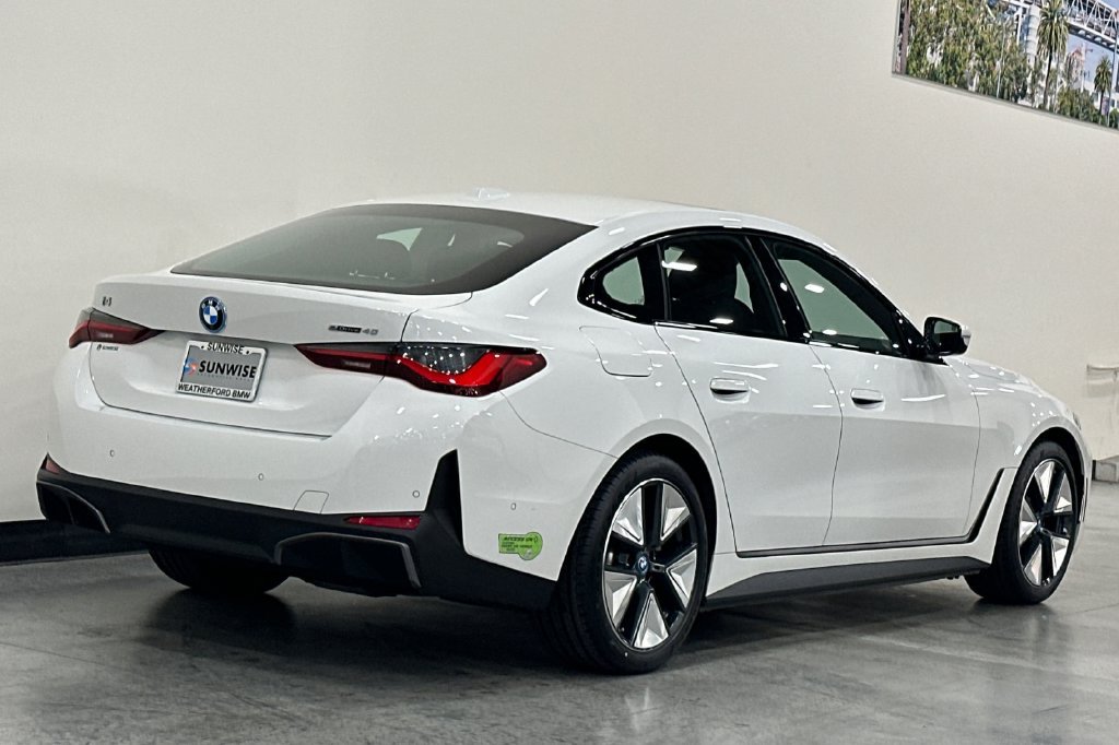 Used 2023 BMW i4 eDrive40 w/ Premium Package RWD image 4
