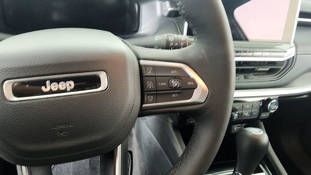 Used 2023 Jeep Compass High Altitude image 19