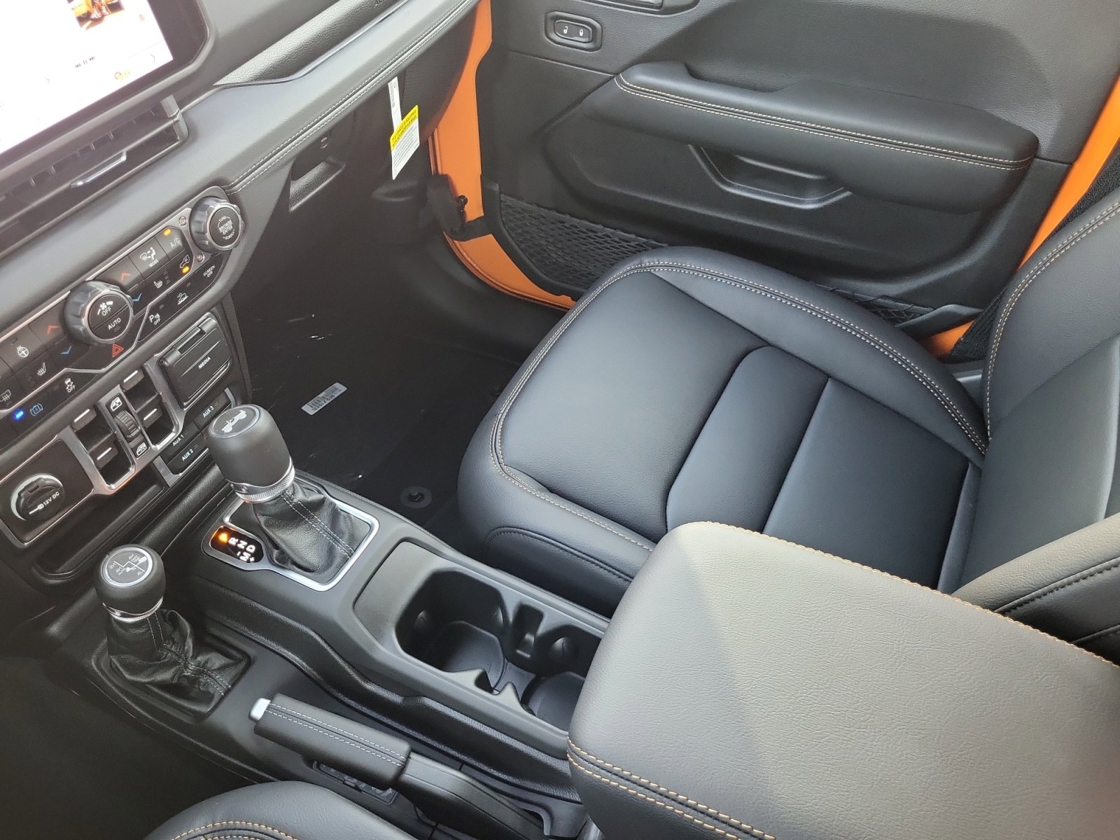 New 2025 Jeep Wrangler Sahara image 15