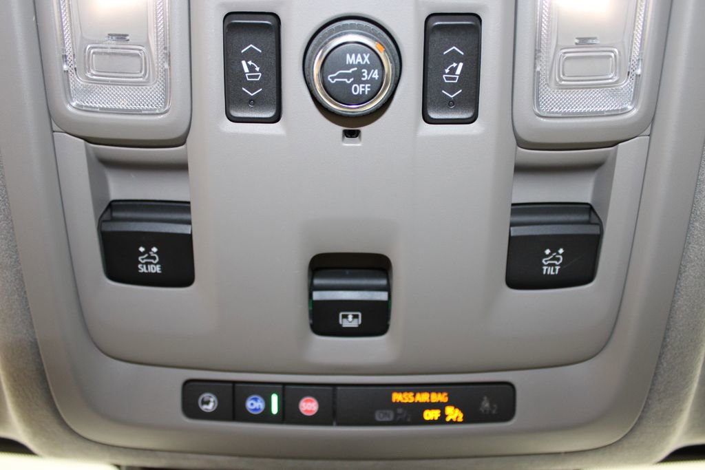 Used 2021 Cadillac Escalade Premium Luxury Platinum w/ Heavy-Duty Trailer Package image 61