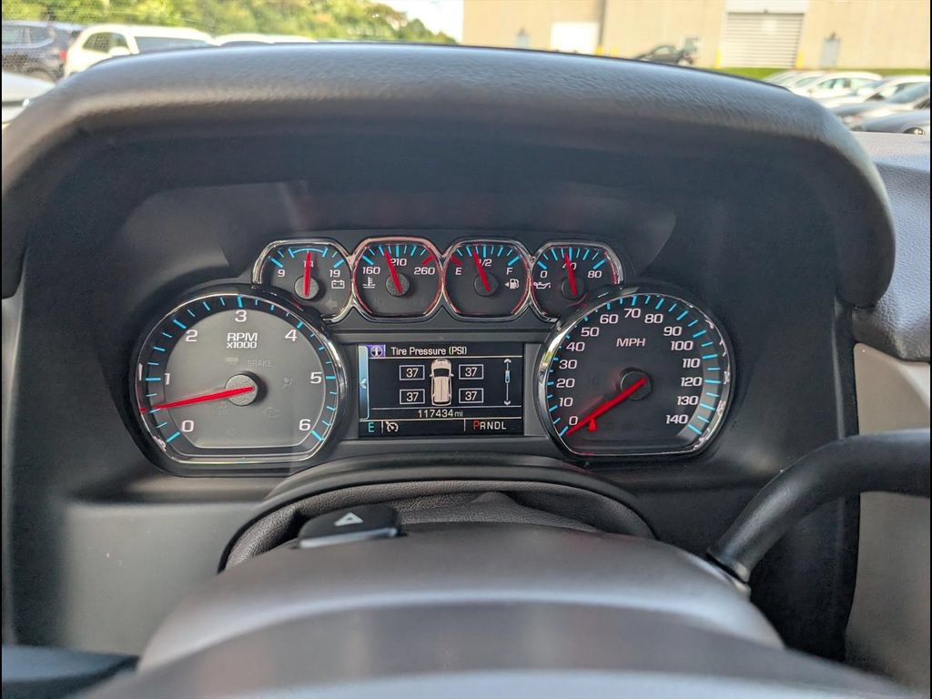 Used 2018 GMC Yukon SLT w/ Premium Edition AWD/4WD image 16