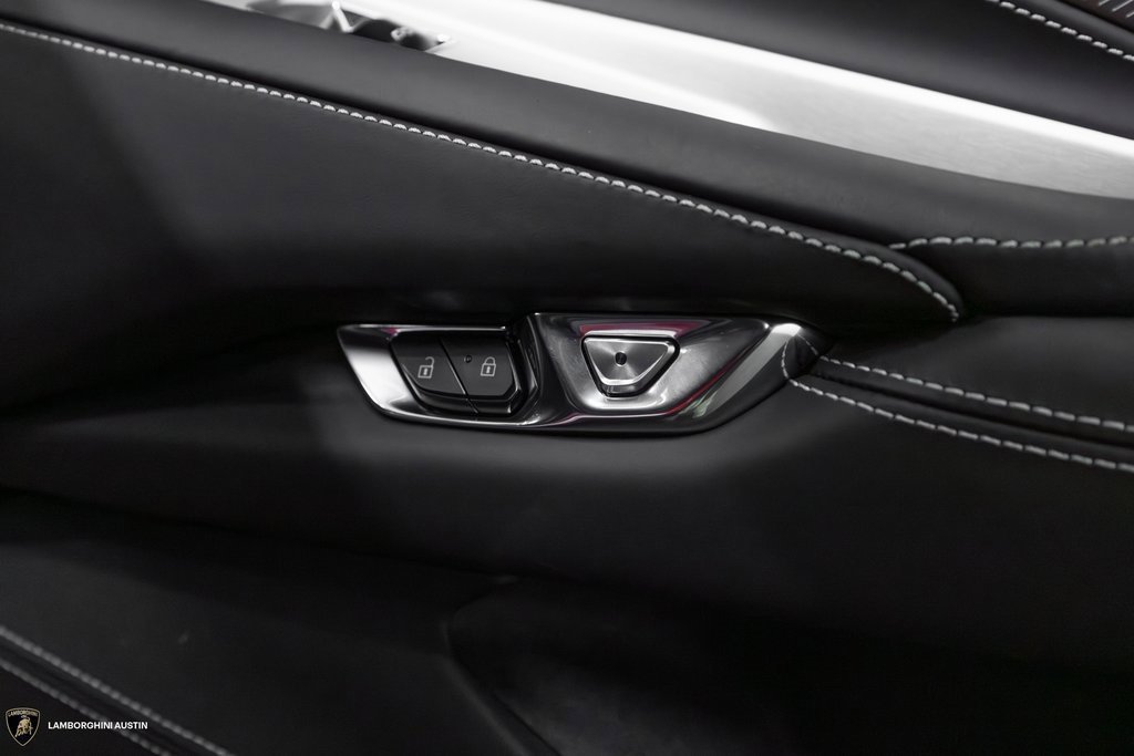 Used 2024 Chevrolet Corvette Z06 w/ Battery Protection Package image 39