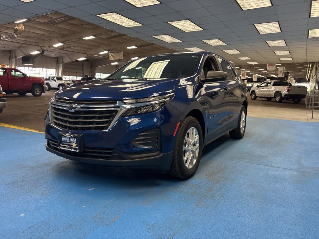 Certified 2022 Chevrolet Equinox LS w/ LS Convenience Package image 10