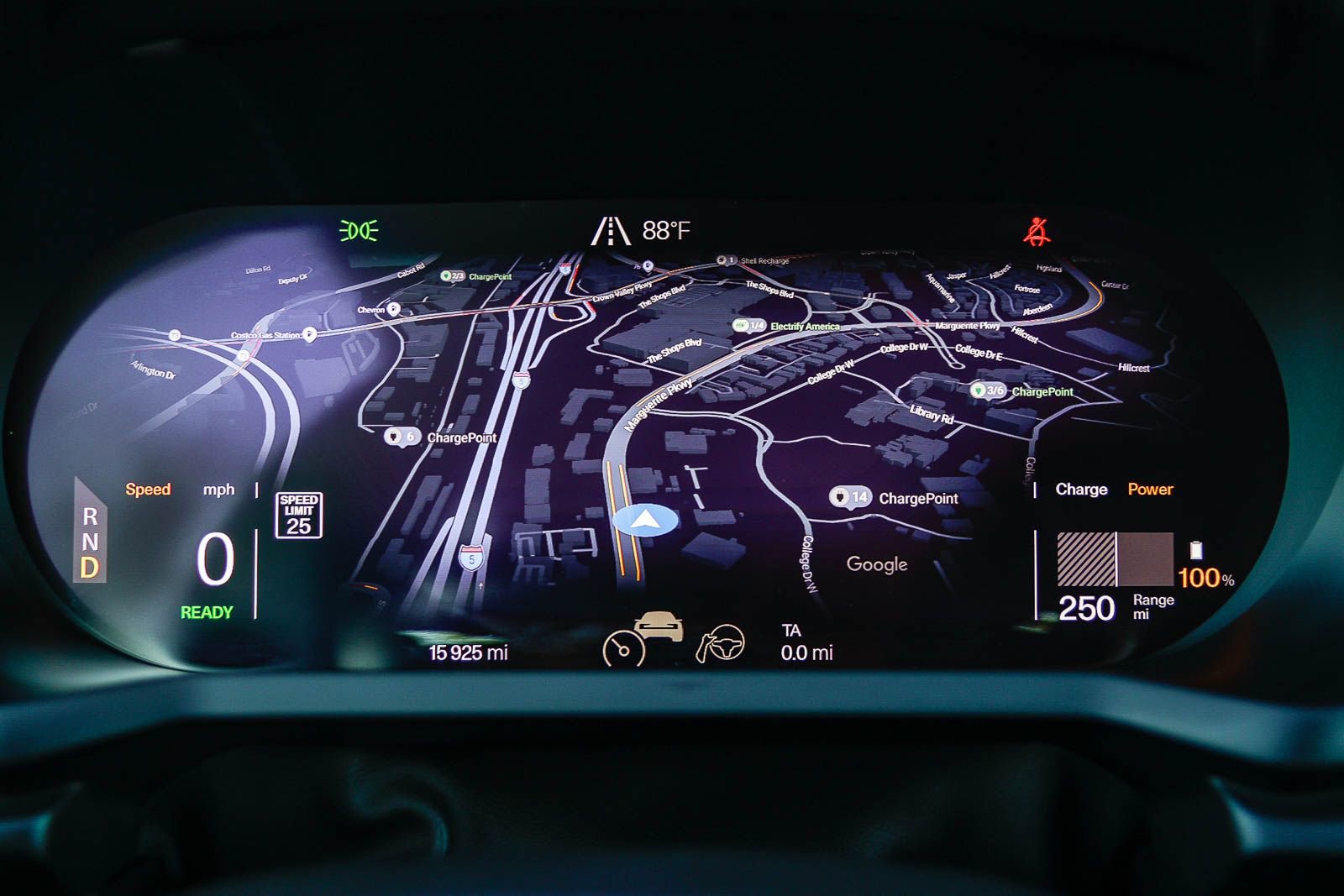 Used 2023 Polestar Polestar 2 w/ Pilot Pack image 23