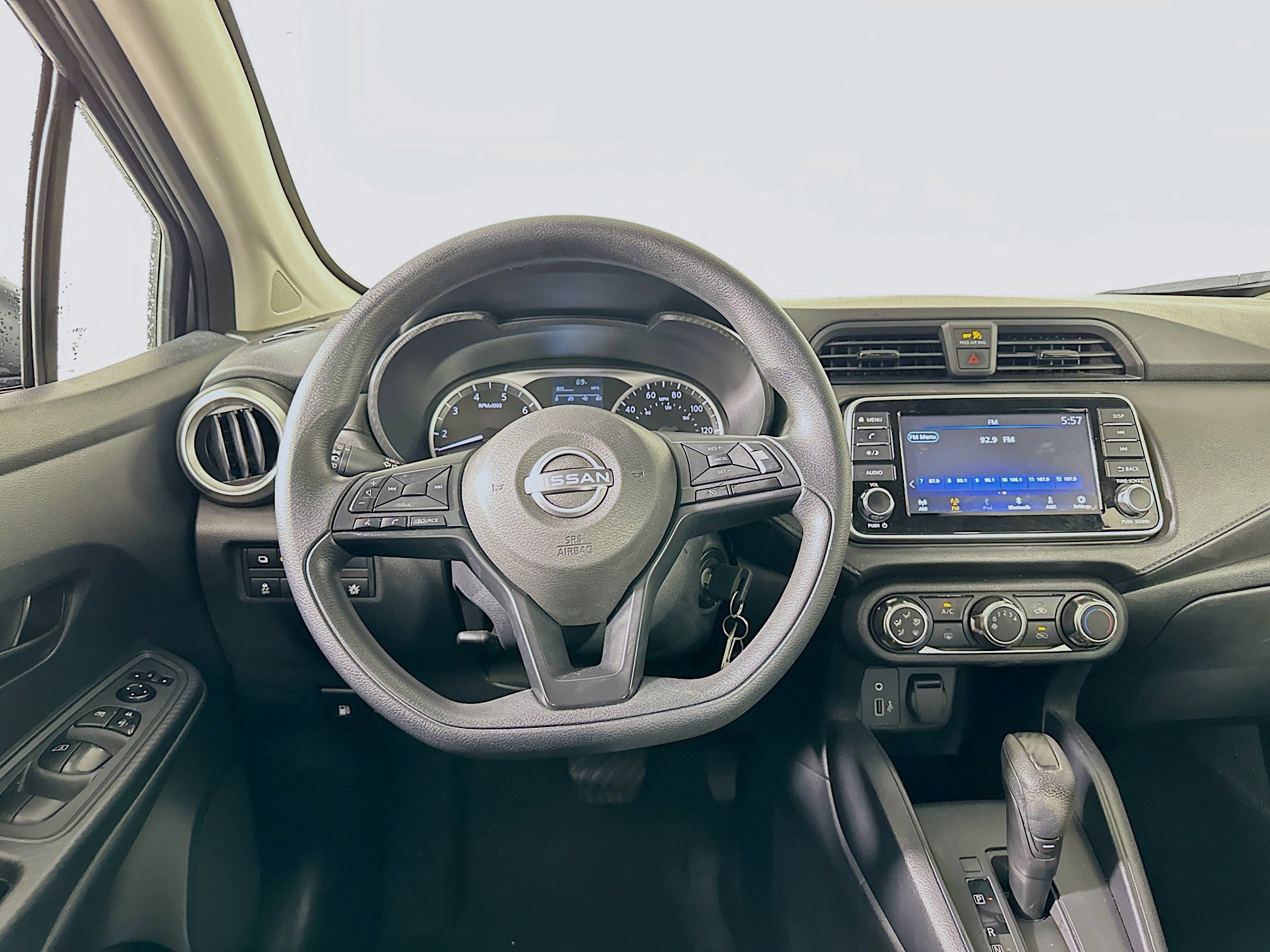 Used 2024 Nissan Versa S w/ Trunk Package image 17