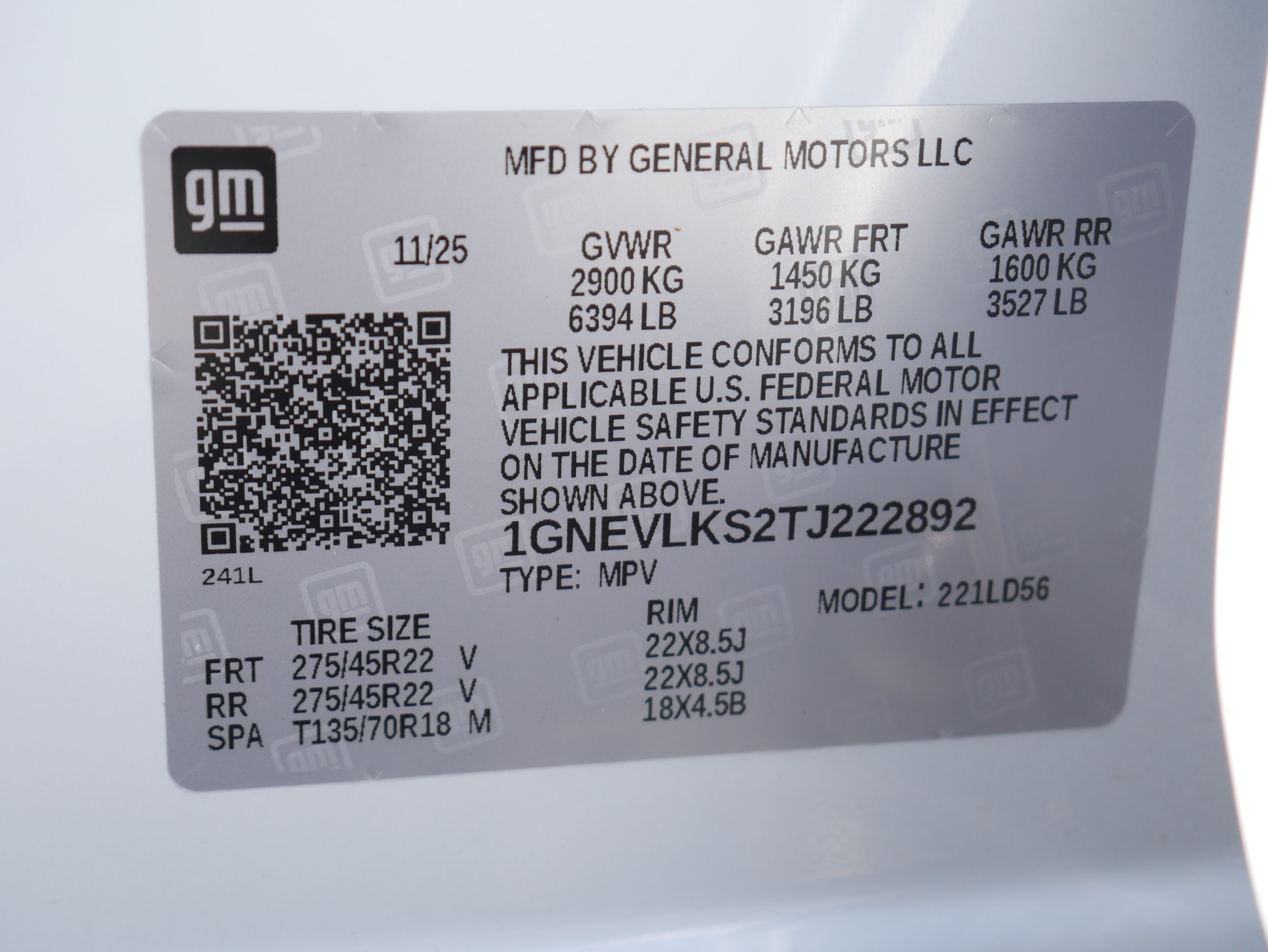 Certified 2026 Chevrolet Traverse RS AWD/4WD image 40
