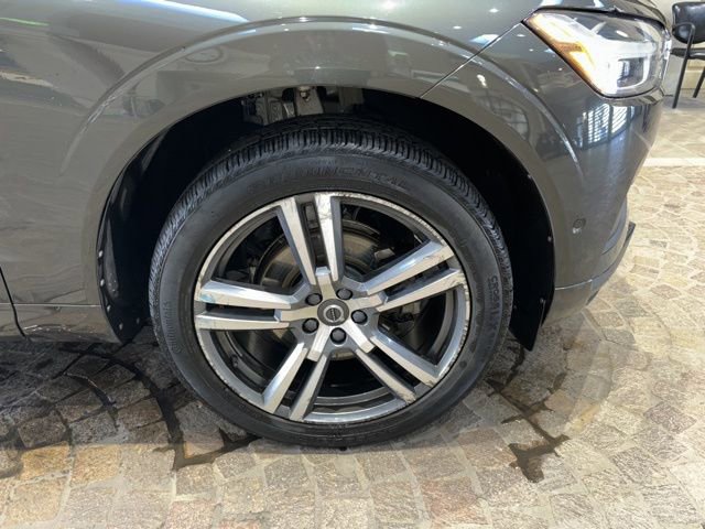 Used 2018 Volvo XC60 T5 Momentum w/ Vision Package image 30