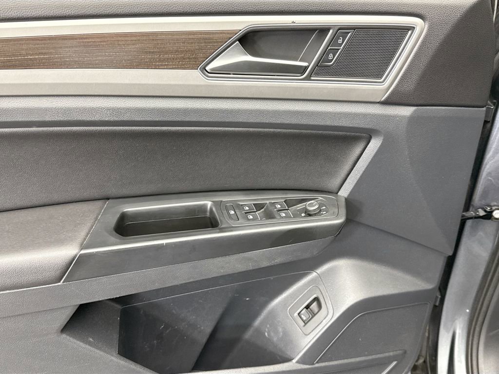 Used 2019 Volkswagen Atlas SE w/ Towing Package image 22