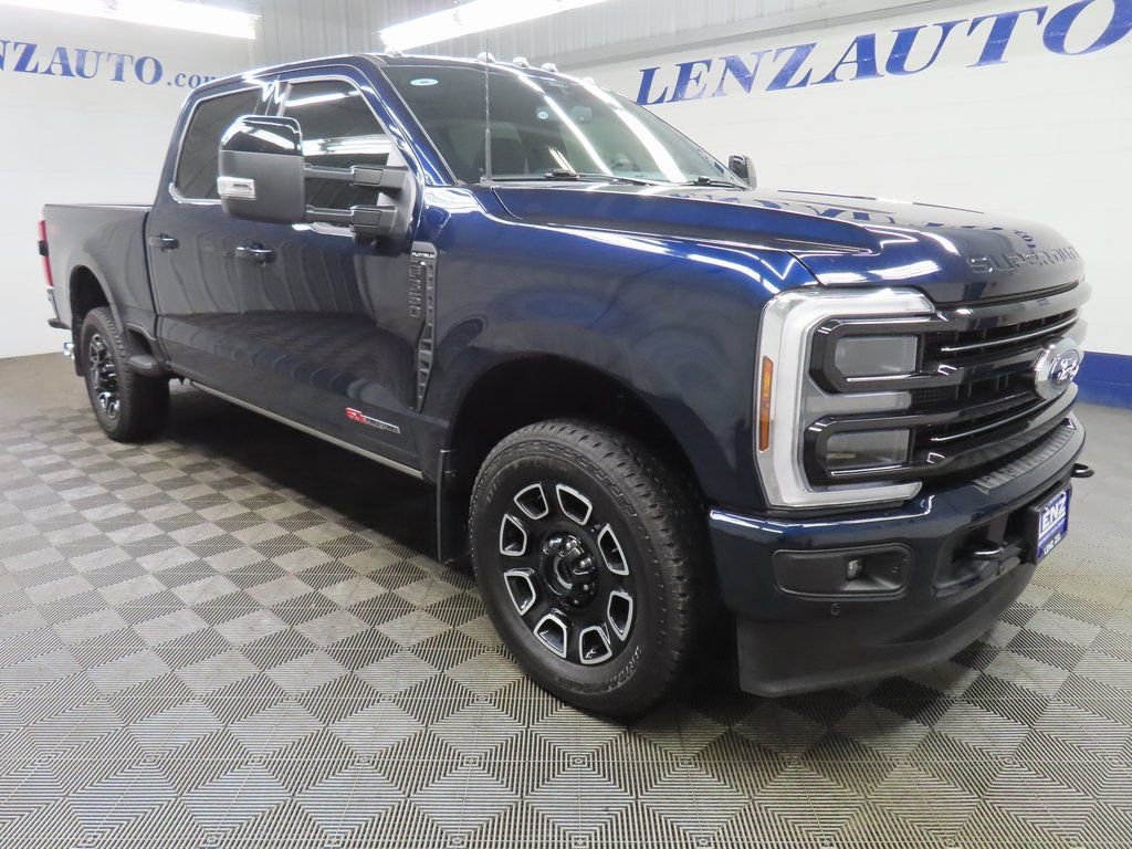 Used 2025 Ford F350 Platinum AWD/4WD image 3