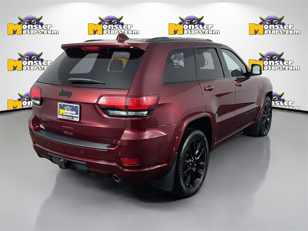 Used 2020 Jeep Grand Cherokee Altitude image 5
