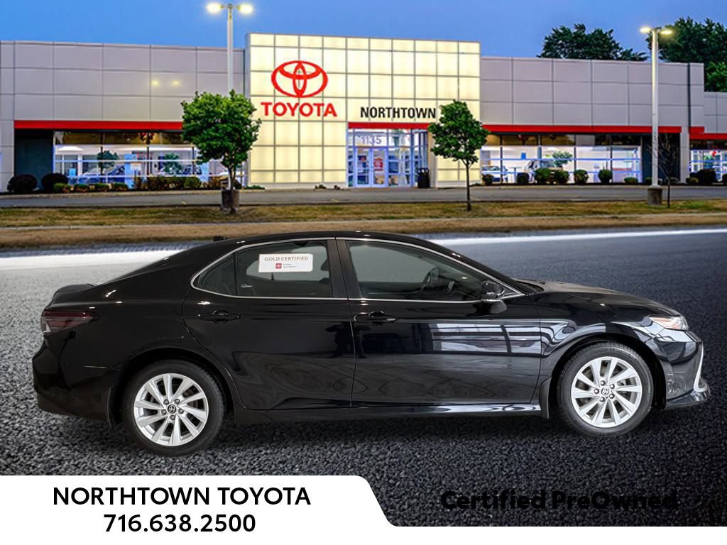 Used 2023 Toyota Camry LE w/ Cold Weather Package image 33
