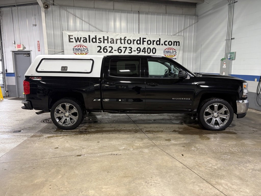 Used 2018 Chevrolet Silverado 1500 LT w/ LT Eassist Package image 11
