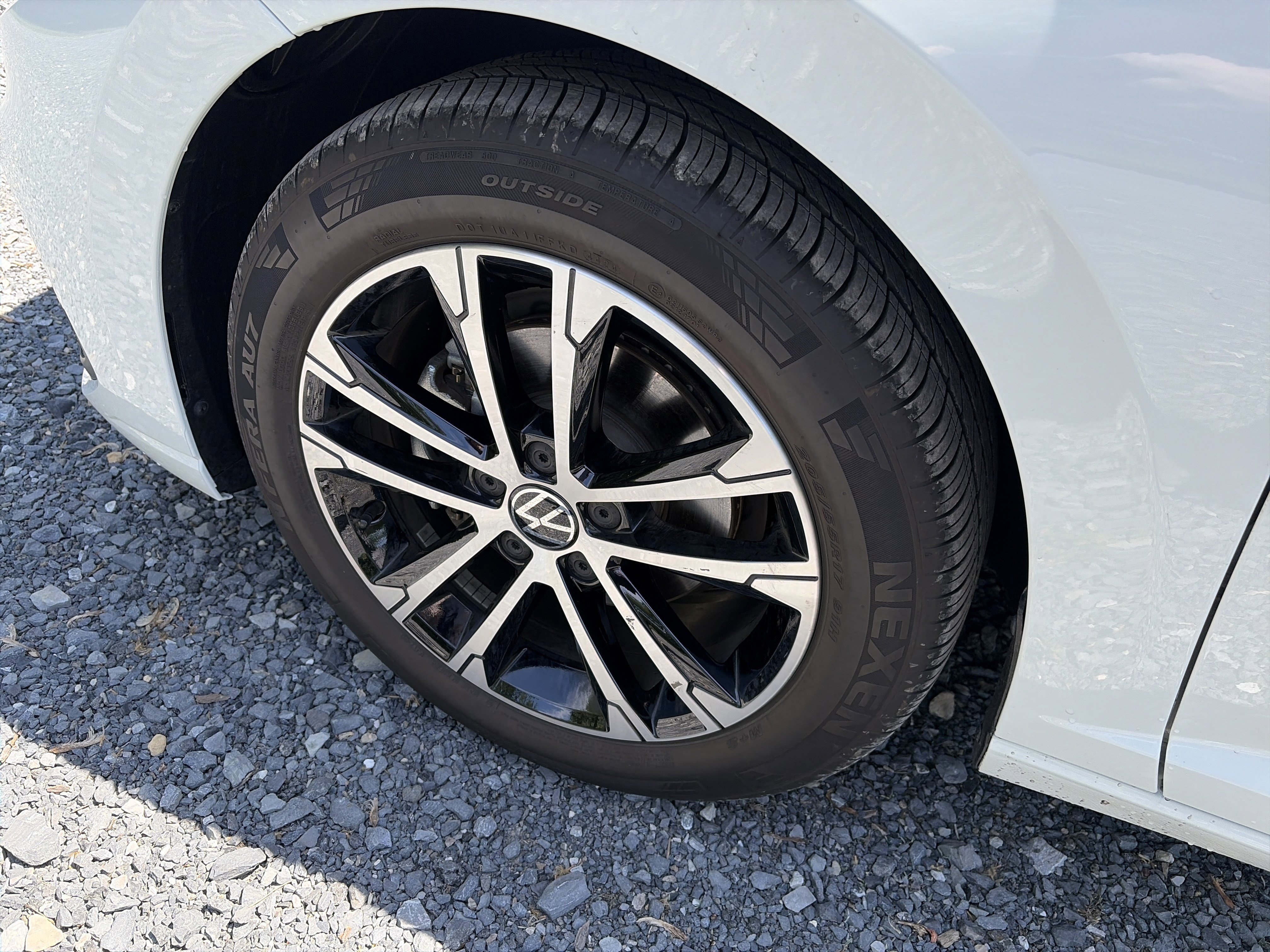 Used 2025 Volkswagen Jetta Sport FWD image 10