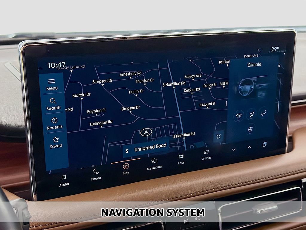 Used 2022 Lincoln Nautilus Reserve w/ Luxury Package image 3