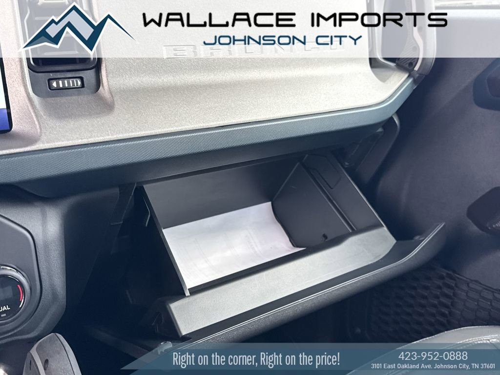 Used 2024 Ford Bronco Outer Banks AWD/4WD image 21