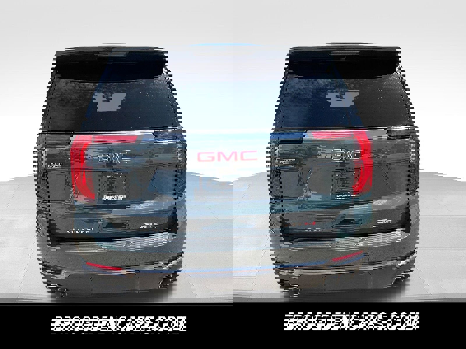 New 2026 GMC Yukon XL AT4 image 7
