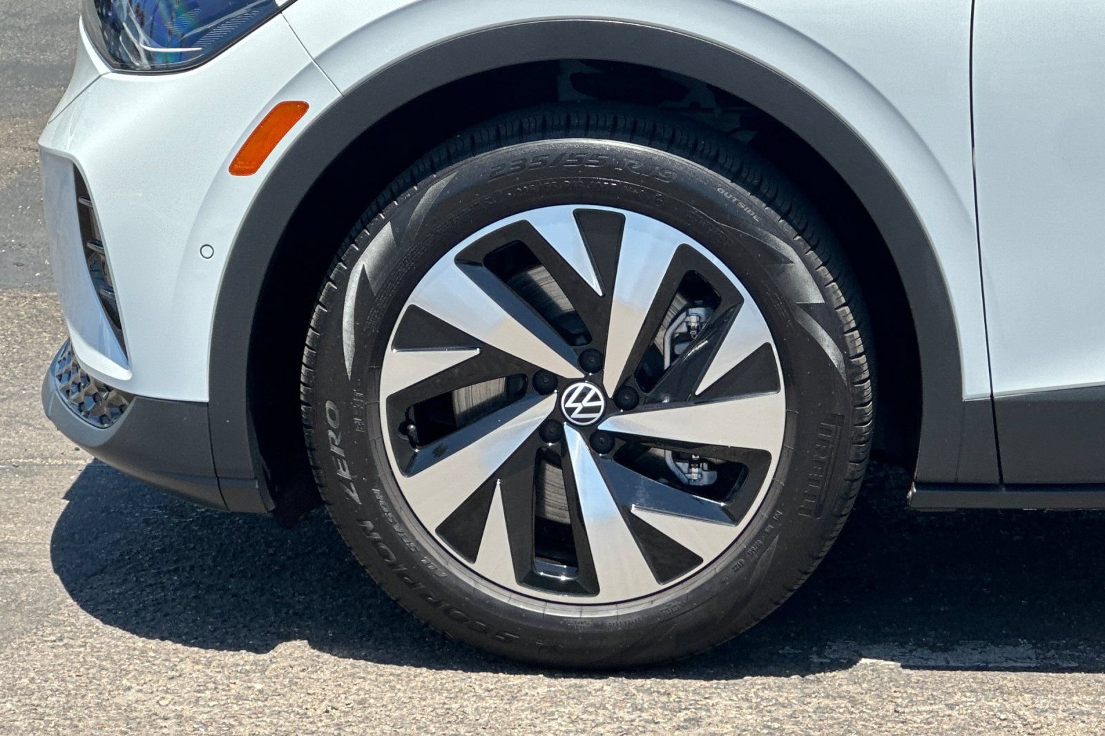 Used 2024 Volkswagen ID.4 2WD image 26