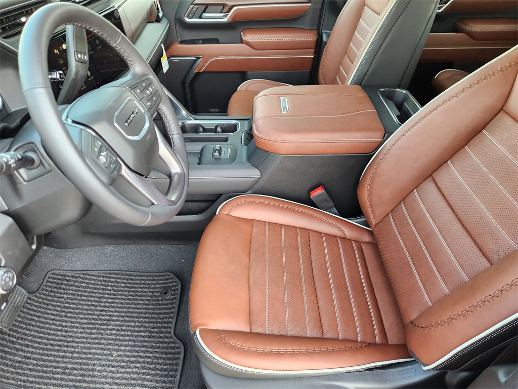 New 2026 GMC Sierra 2500 Denali Ultimate w/ Max Trailering Package image 8