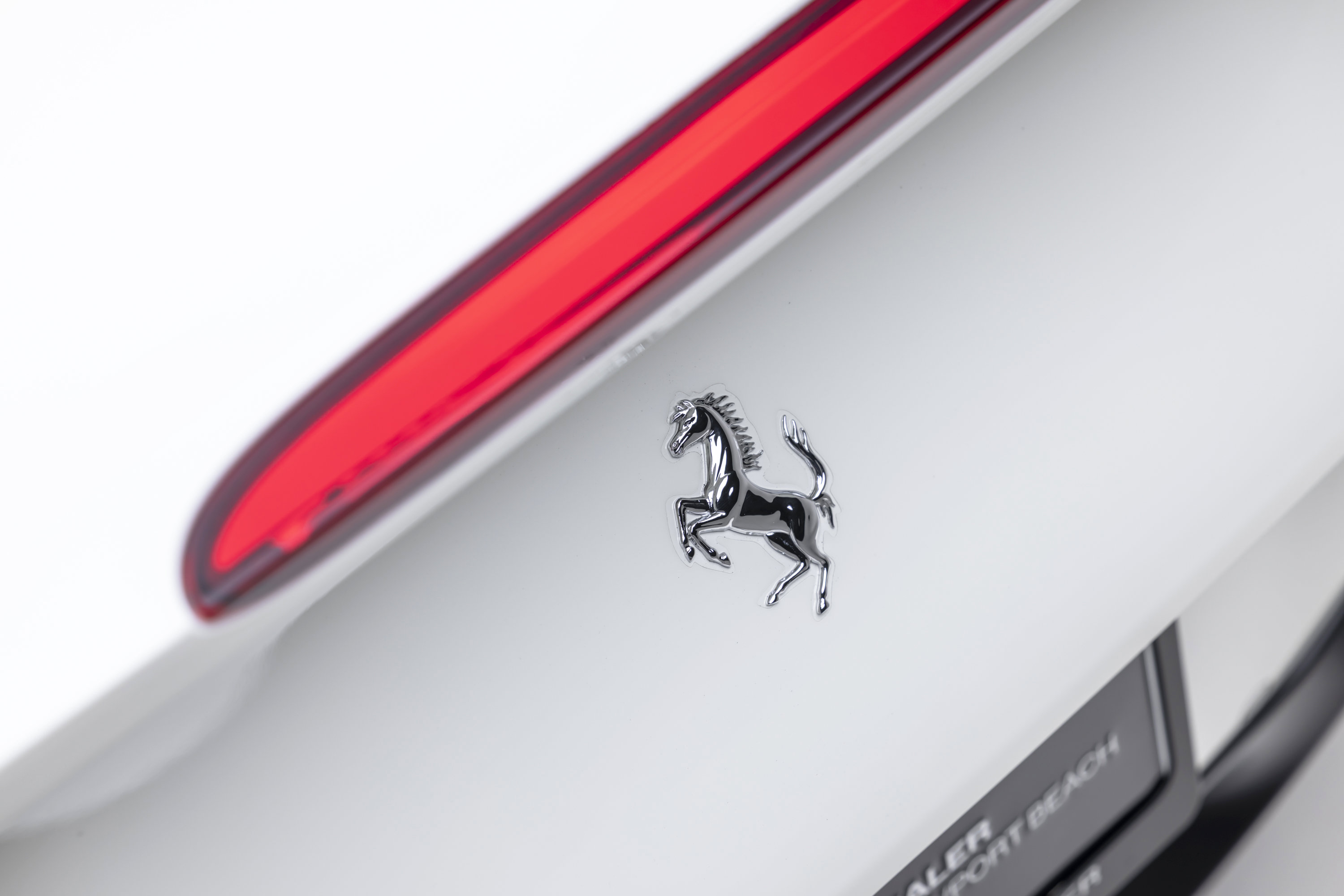 Certified 2022 Ferrari F8 Tributo RWD image 36