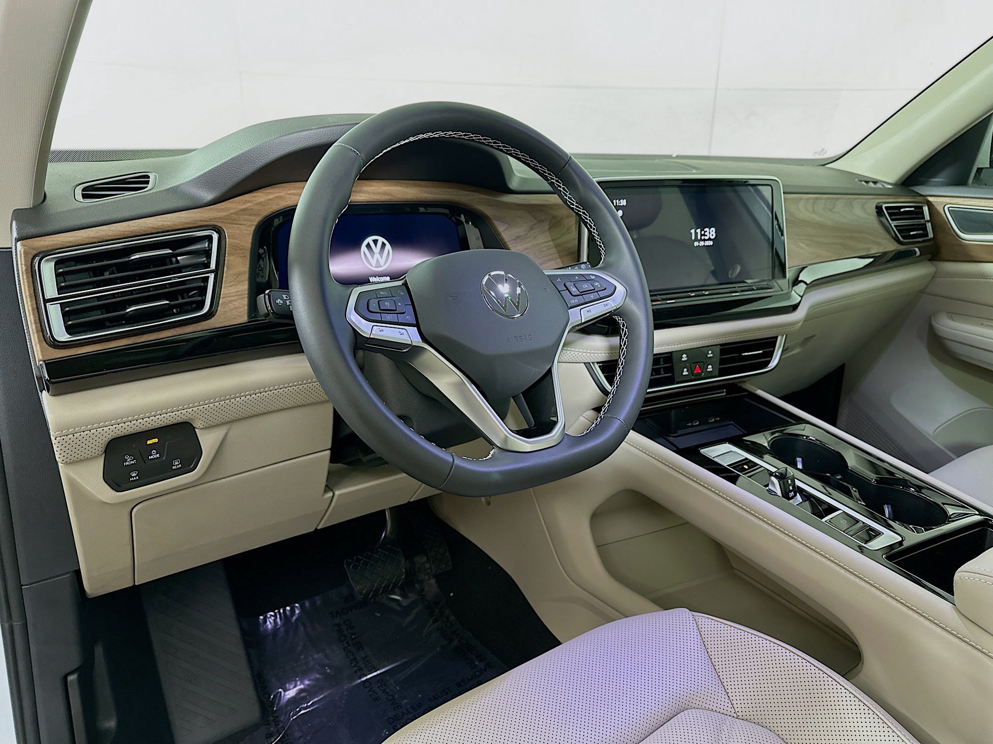 New 2026 Volkswagen Atlas SE AWD/4WD image 9