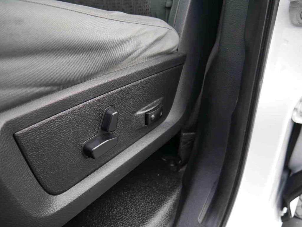 Used 2014 RAM 5500 SLT w/ Quick Order Package 29G SLT image 37