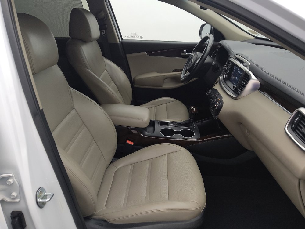 Used 2017 Kia Sorento EX w/ EX V6 Premium Package image 21