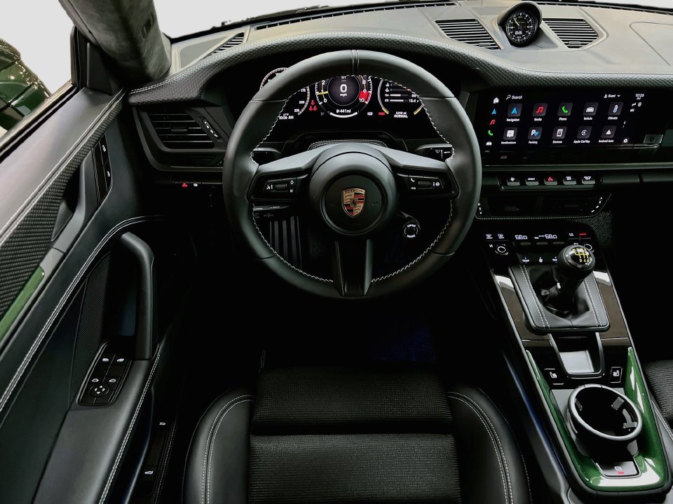 Certified 2025 Porsche 911 GT3 RWD image 24