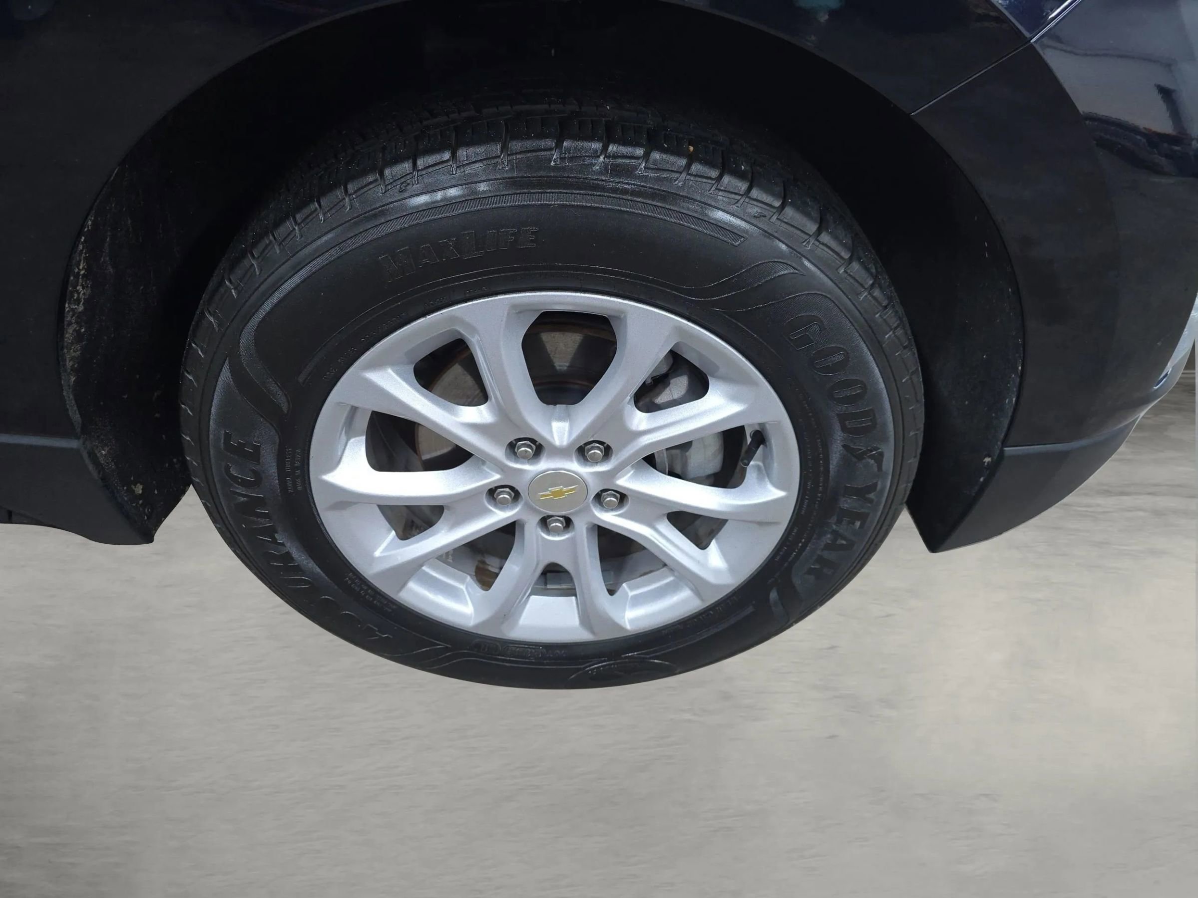 Used 2021 Chevrolet Equinox LS image 17