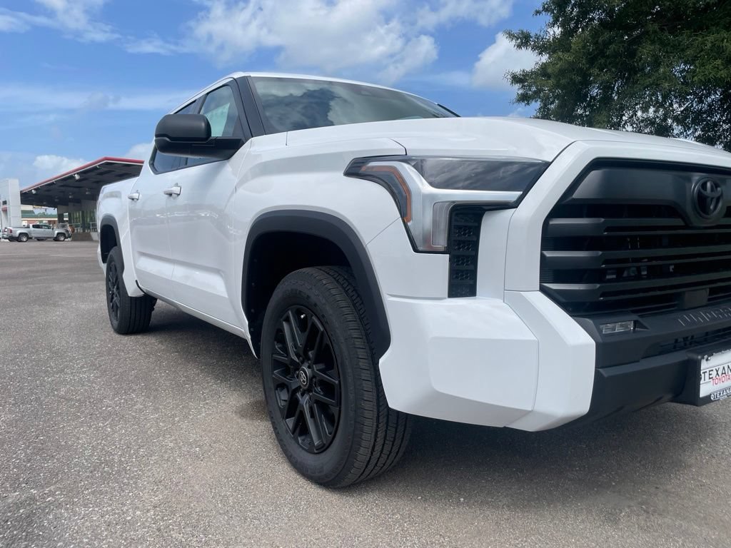New 2026 Toyota Tundra SR5 AWD/4WD image 9