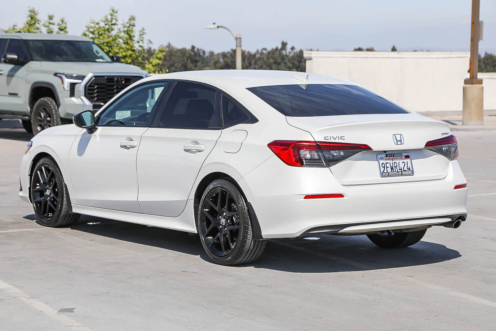 Used 2023 Honda Civic Sport image 7