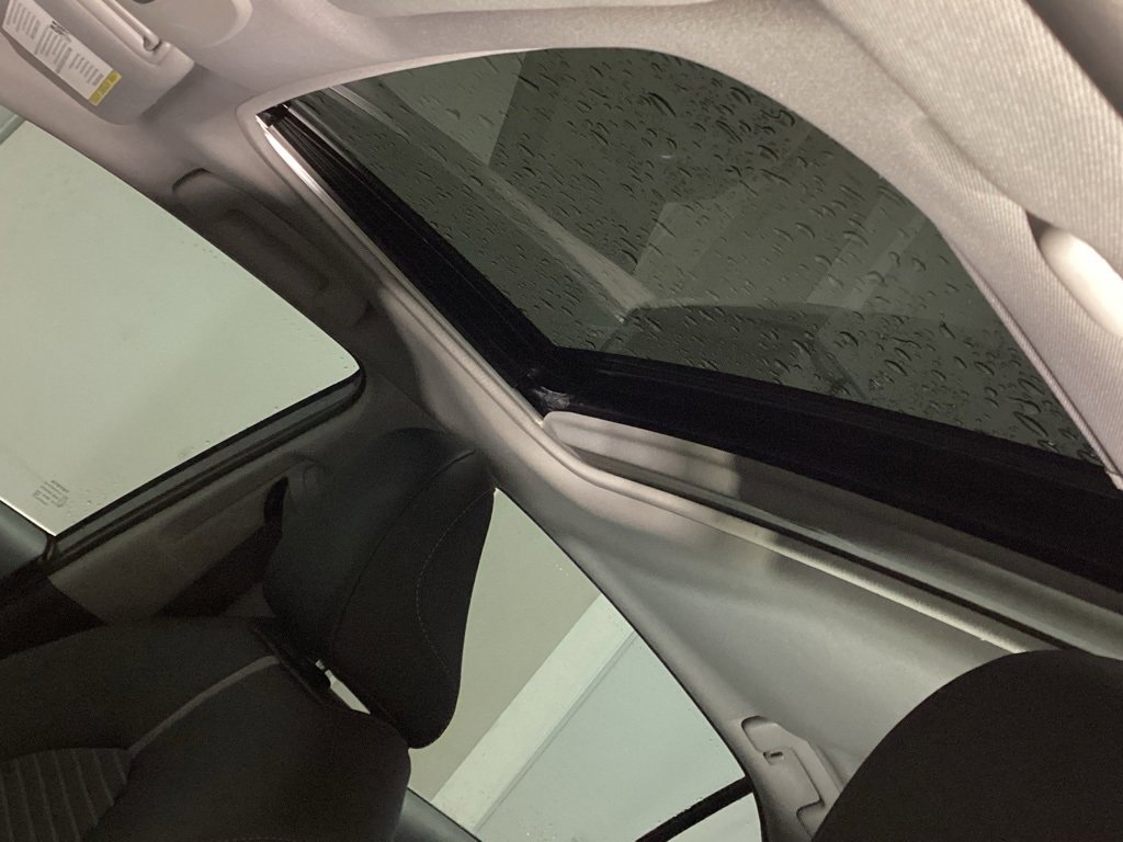 Certified 2024 Toyota Camry SE image 3