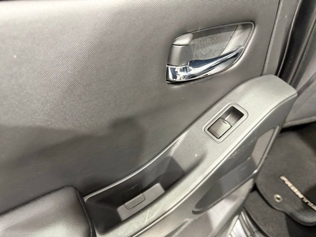 Used 2023 Nissan Frontier SV image 18