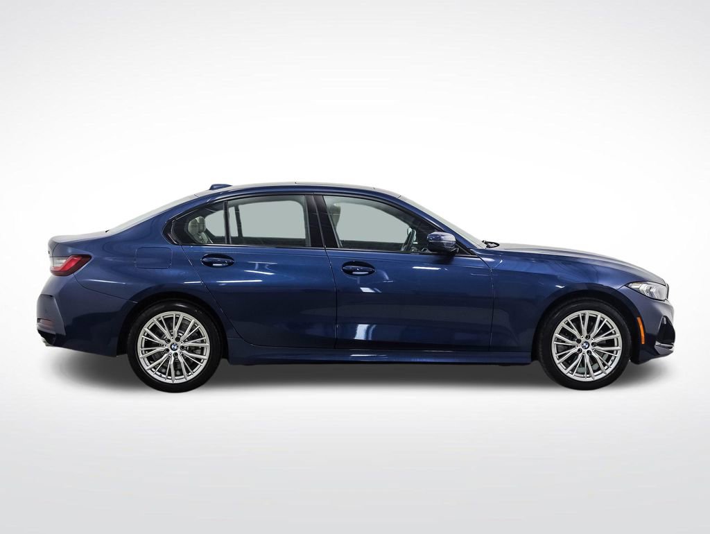 Certified 2023 BMW 330i xDrive Sedan w/ Premium Package AWD/4WD image 6