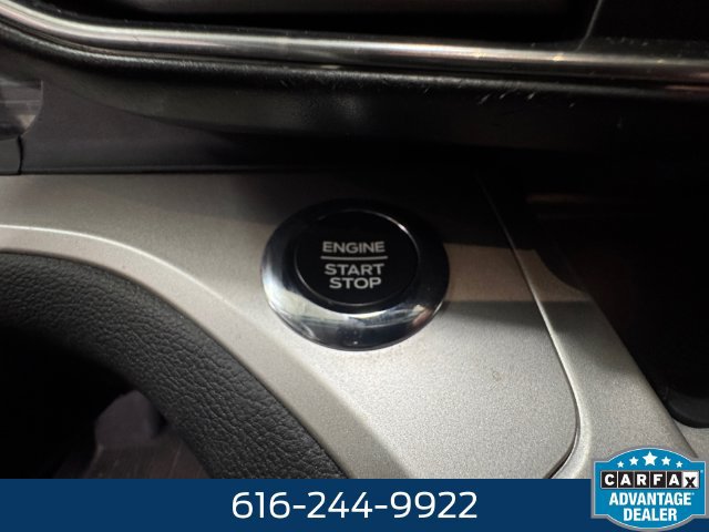 Used 2020 Ford Explorer XLT w/ Equipment Group 202A AWD/4WD image 20