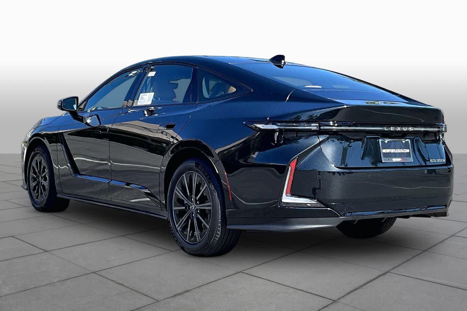 New 2026 Lexus ES 350e w/ Convenience Package FWD image 7