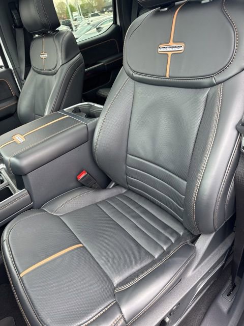 Used 2024 Ford F250 Platinum image 7