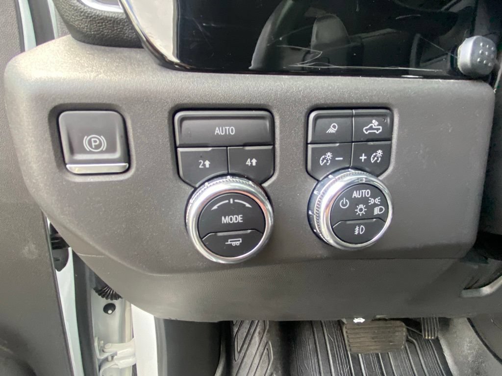 Used 2023 GMC Sierra 1500 Elevation w/ Elevation Premium Package AWD/4WD image 12