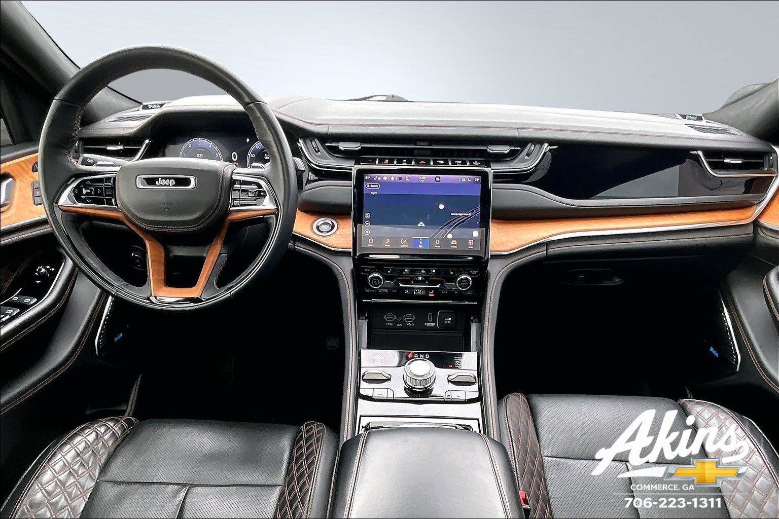 Used 2023 Jeep Grand Cherokee L Summit image 7