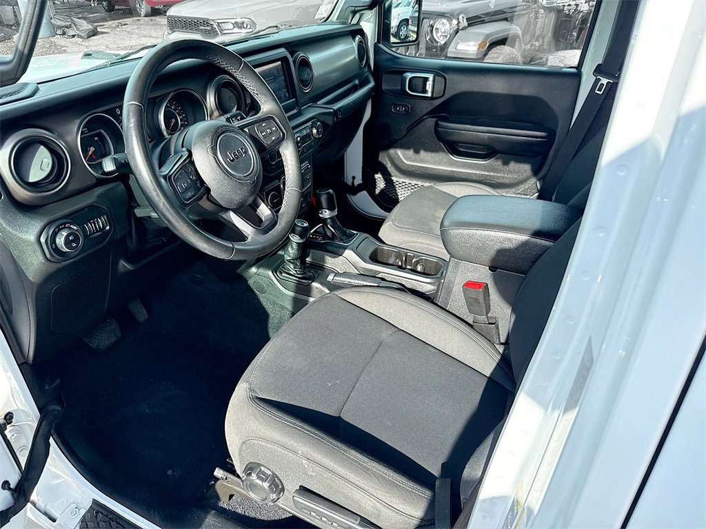 Used 2020 Jeep Gladiator Sport w/ Quick Order Package 24S image 24