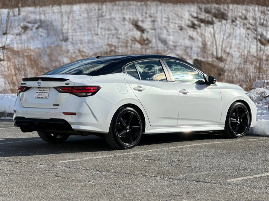 Used 2022 Nissan Sentra SR w/ Midnight Edition image 8