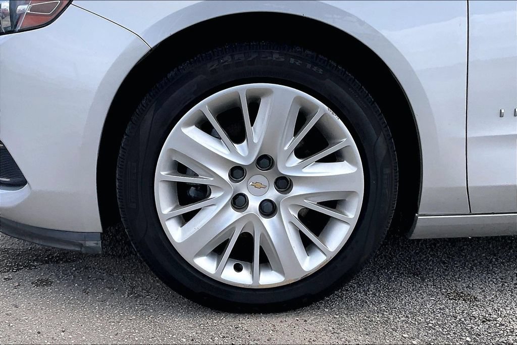Used 2019 Chevrolet Impala LS FWD image 35