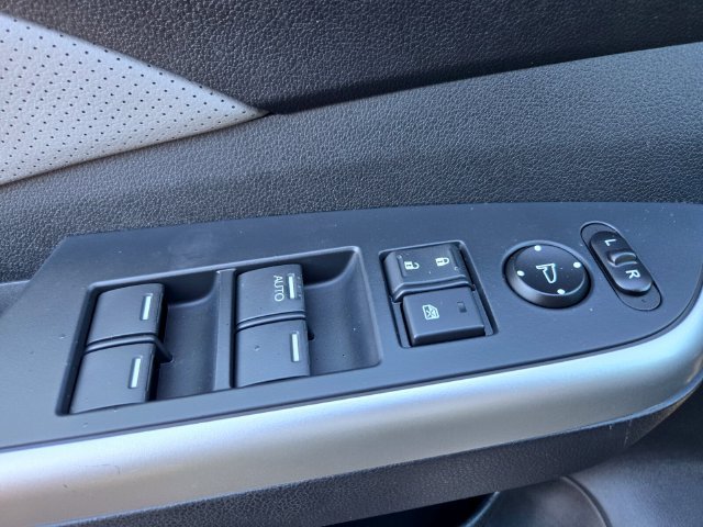 Used 2016 Honda CR-V EX-L image 36