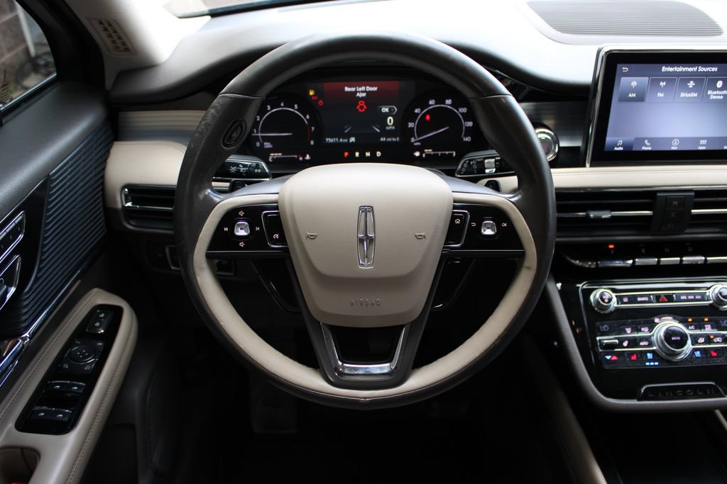 Used 2020 Lincoln Corsair AWD w/ Premium Package image 18