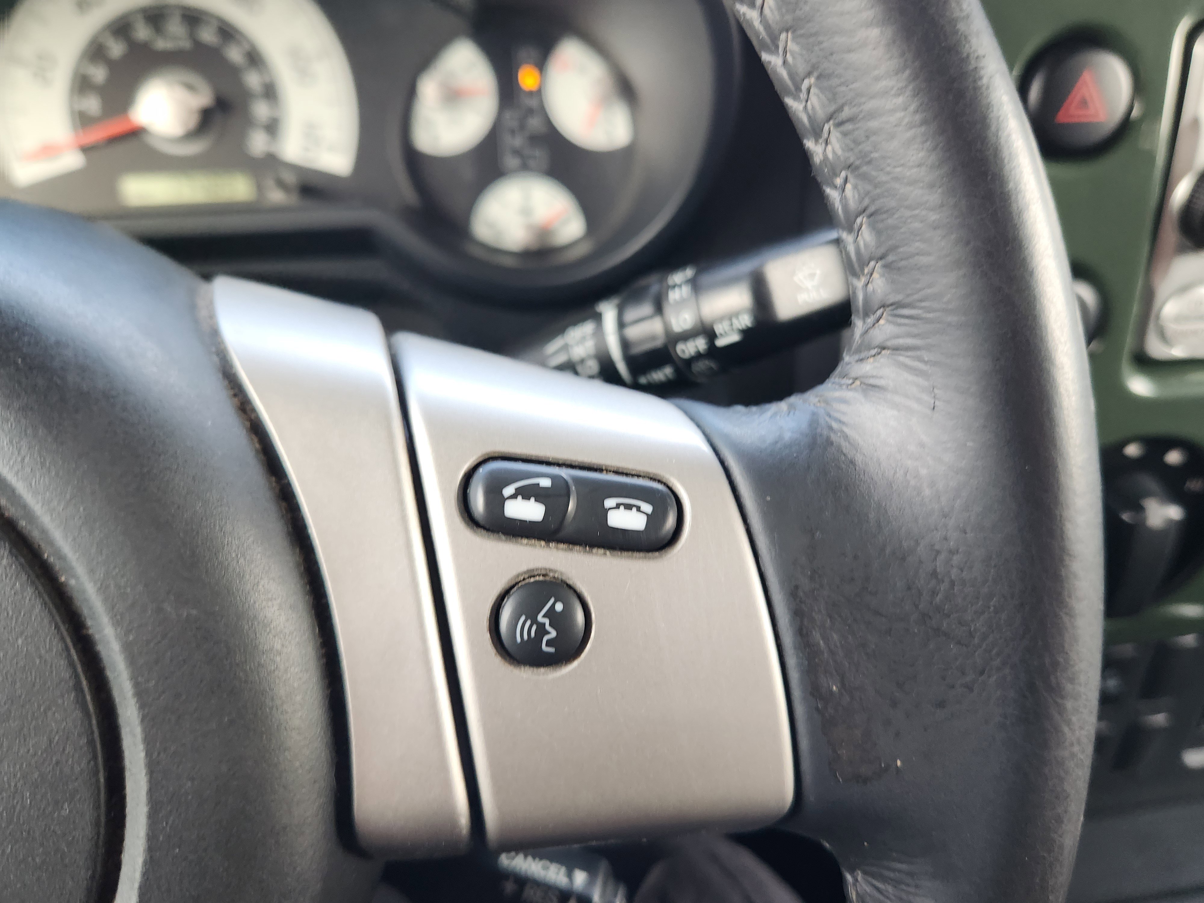 Used 2014 Toyota FJ Cruiser 4WD w/ Upgrade Package image 26